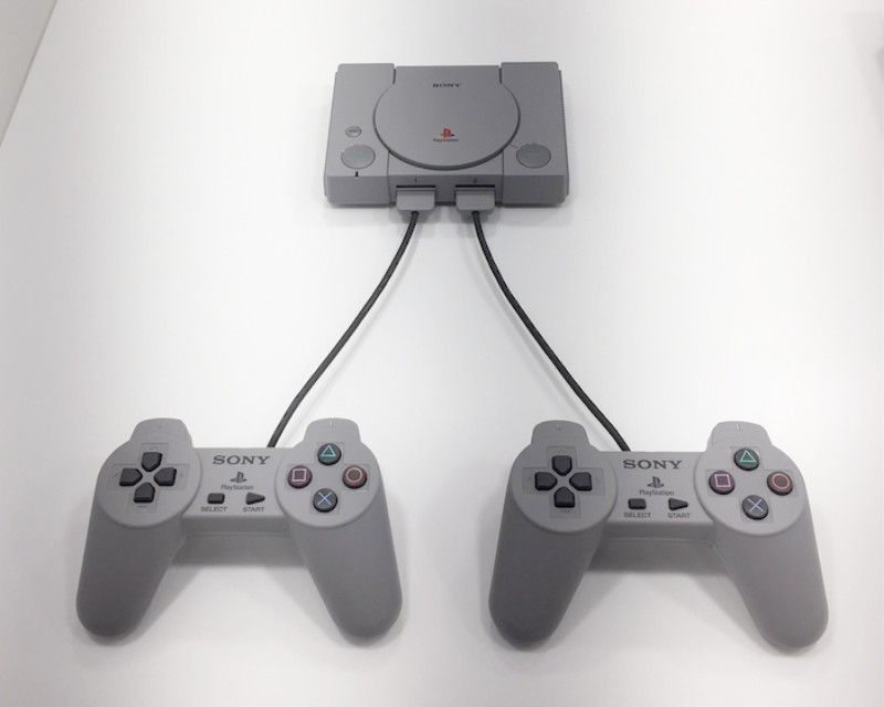Illustration for article titled The PlayStation Classic Compared With The Original PlayStationÂ